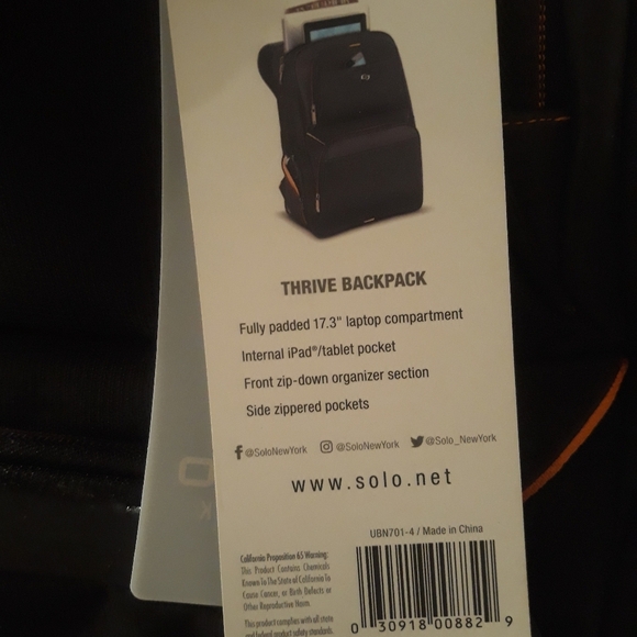 The Solo - Ambition Urban 17.3" Backpack - Black/Orange - Picture 4 of 6